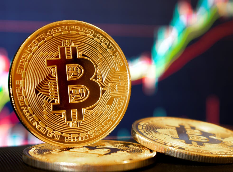 Today's Coin Prices July 19: Bitcoin Losing Momentum, Falls Below $64,000, Altcoins and Wall Street See Red